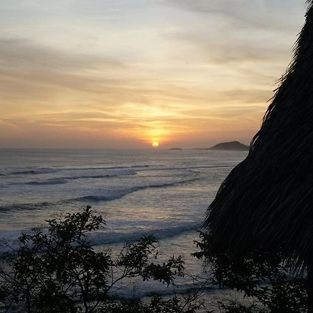 Magnific Rock - Surf Resort & Yoga Retreat Nicaragua Popoyo Exteriör bild